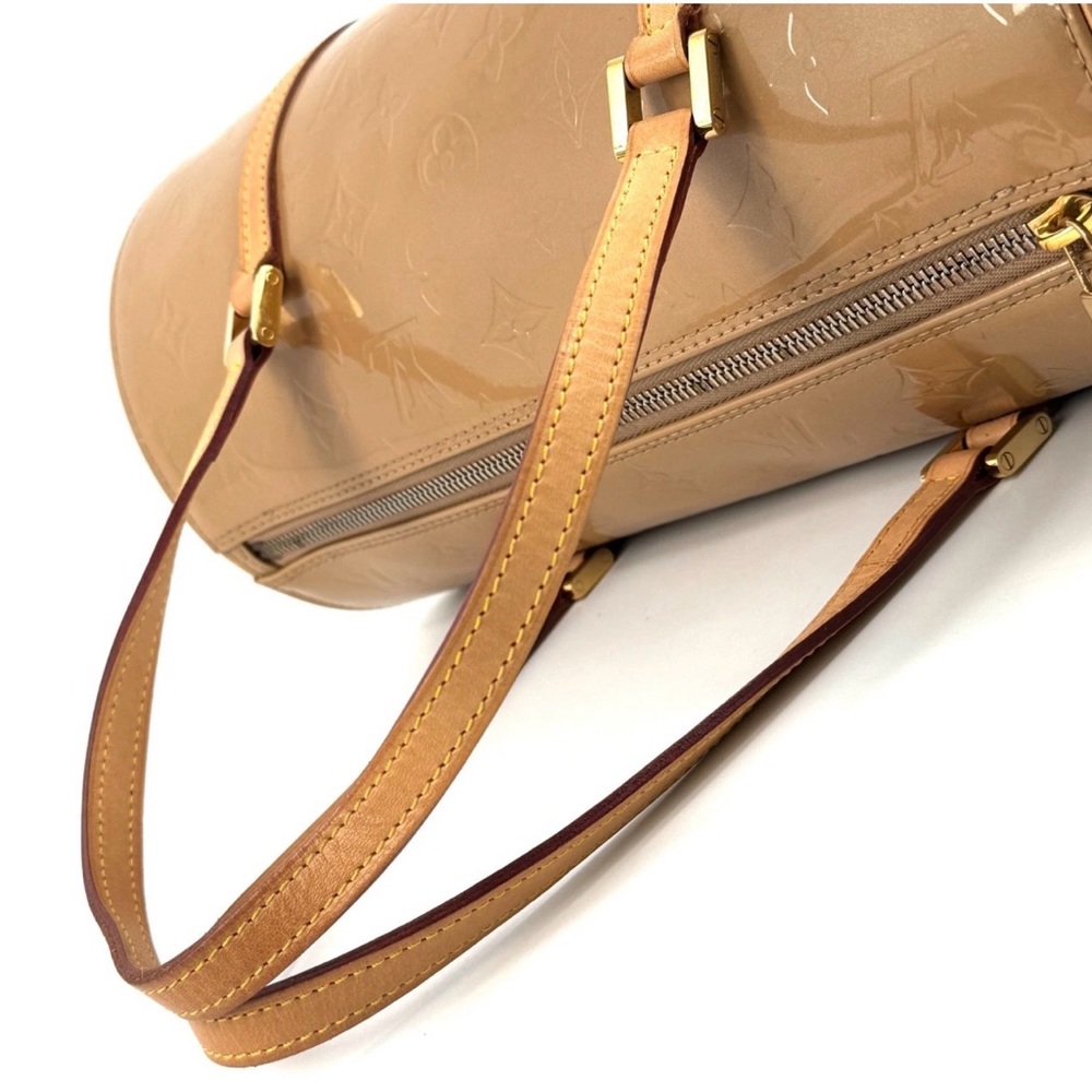 Louis Vuitton Monogram Vernis Bedford Bag
Authentic - Picture 8 of 17